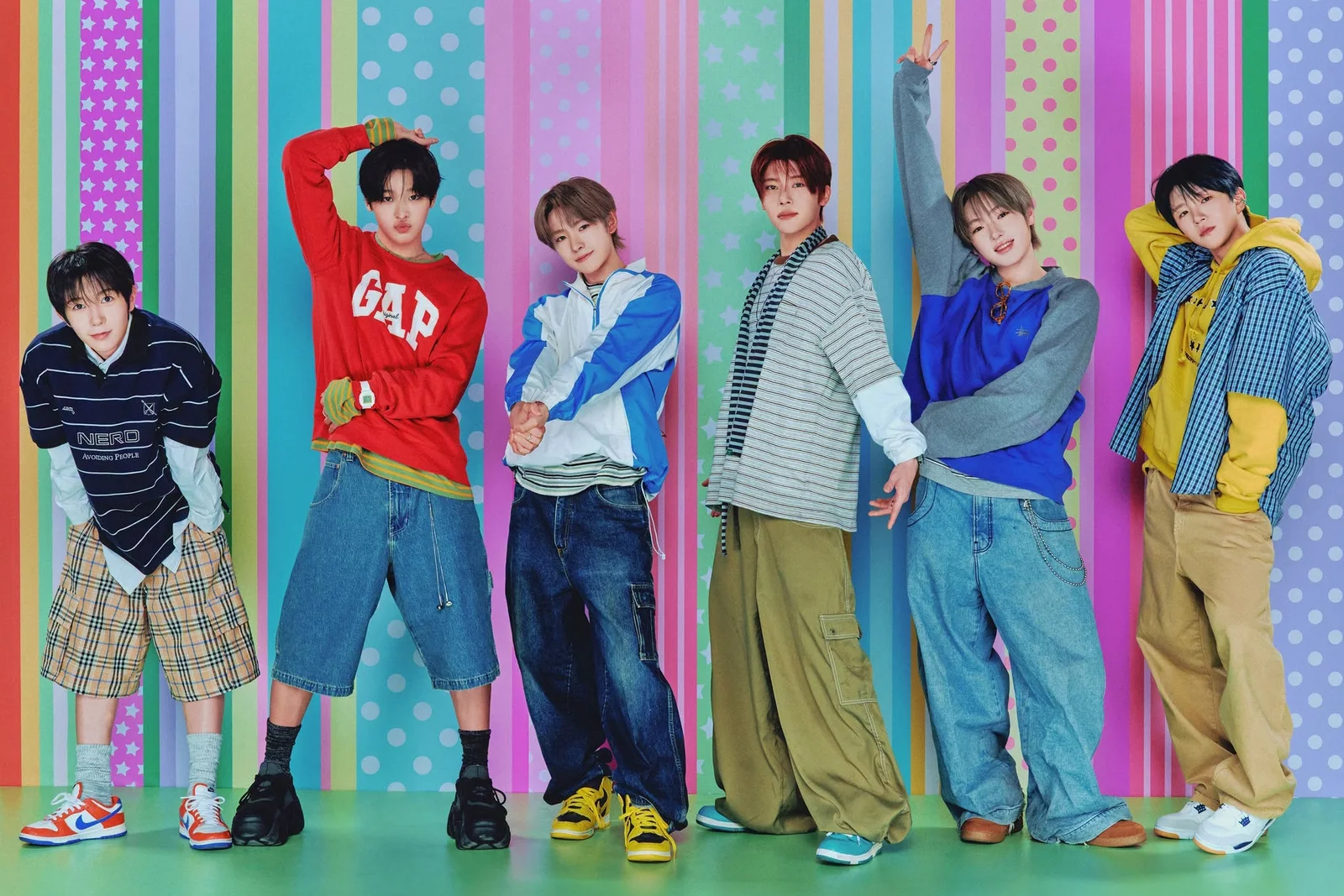 NCT WISH auf dem Teasermotiv zur EP I Spy