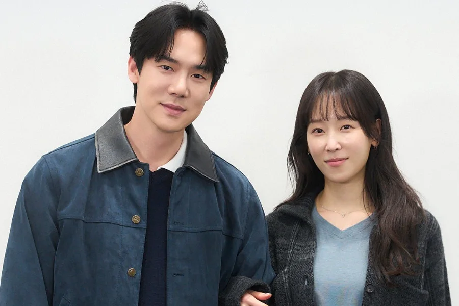 Yoo Yeon-seok und Seo Hyun-jin bei der Drehbuchlesung zu The Perfect Lie